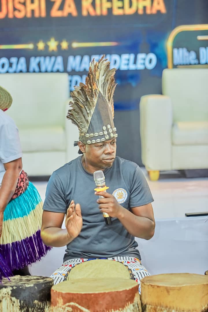 Mwangaza Cultural Group